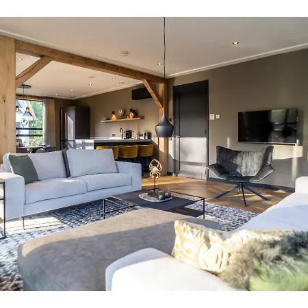 Villa Luxury With Sauna Only A Few Minutes From The