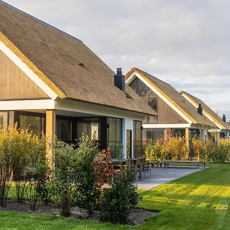 Luxury With Sauna Only A Few Minutes From The Villa De Cocksdorp (Texel)